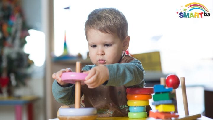 Montessori Metoda: Vrste, Prednosti i Značaj za Razvoj Djeteta